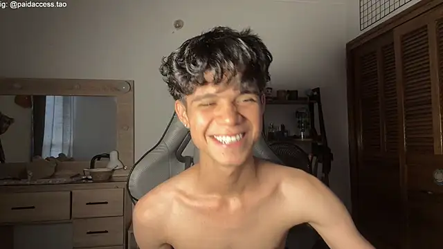 OopsAgain_ Show Webcam