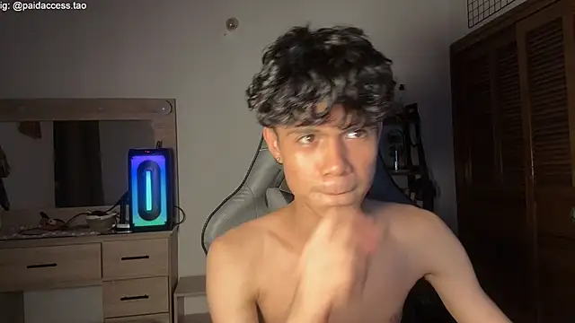 OopsAgain_ webcam show