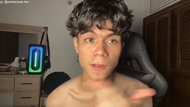 OopsAgain_ 网络视讯表演
