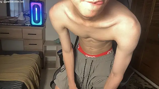 OopsAgain_'s Webcam Show