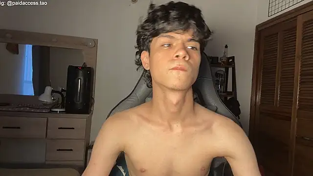 OopsAgain_ Show Webcam