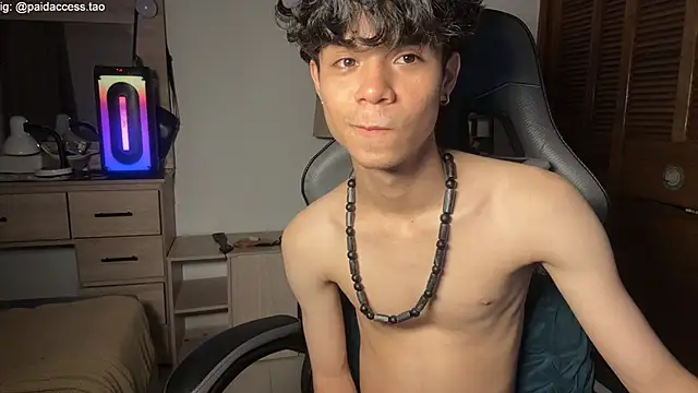 OopsAgain_'s Webcam Show