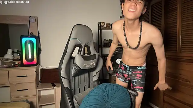 OopsAgain_ Webcam Show