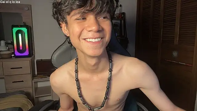 OopsAgain_ webcam show