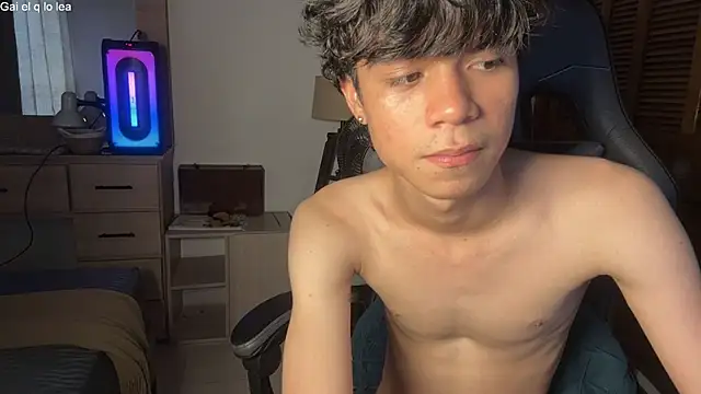 OopsAgain_のウェブカメラショー