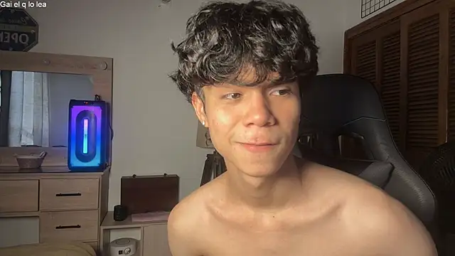 Show de OopsAgain_ na webcam