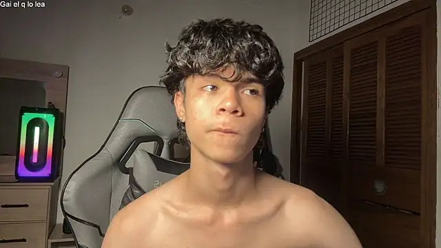 OopsAgain_ Шоу с уебкамера