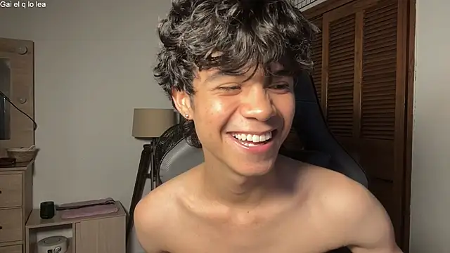OopsAgain_n Webbikameraesitys