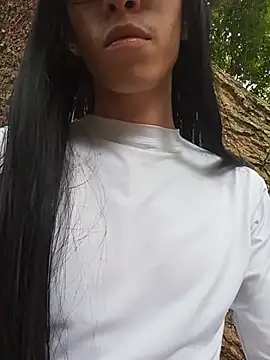 Andy_Rosesn Webbikameraesitys