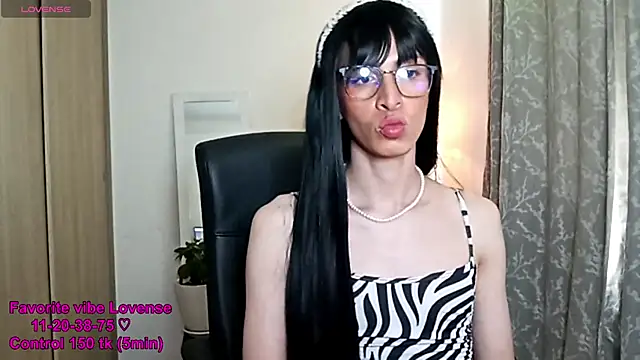 Andy_Roses Adlı Modelin Web Kamerası Şovu