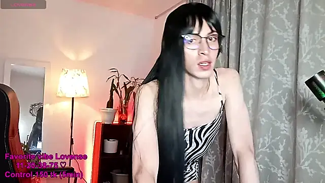 Andy_Roses Live XXX-chat