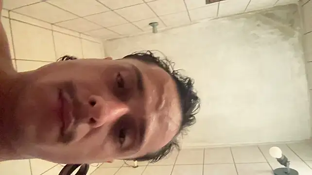 Webkamerová show chrisalmeid_