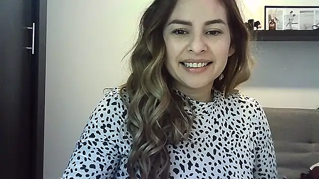 Valery__Rouse_'s Live XXX Chat