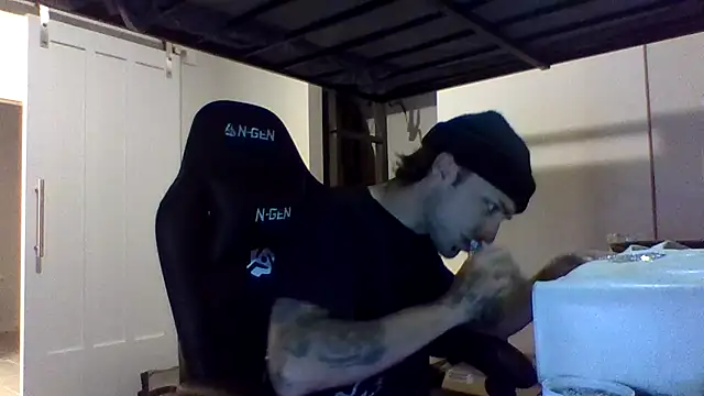 عرض كام Jbenz420