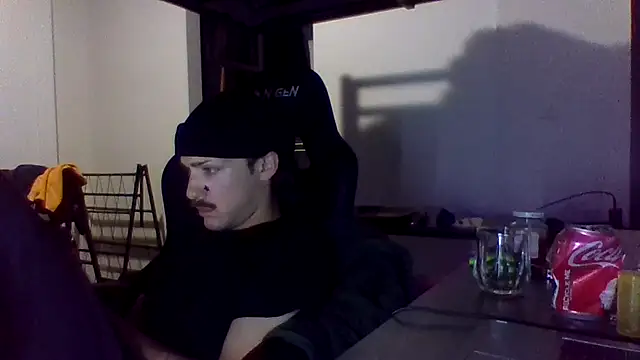 Jbenz420 Show in webcam