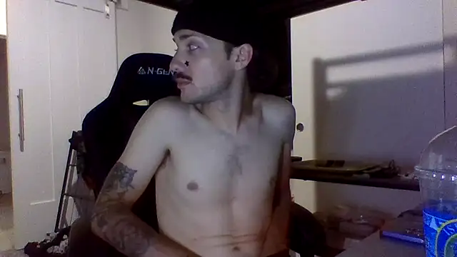 Jbenz420 Show in webcam