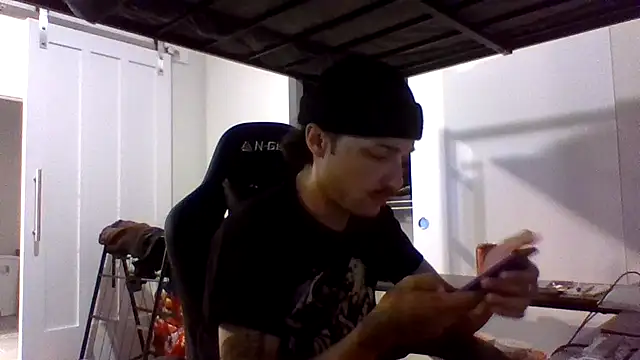 Jbenz420 webkamerás műsora