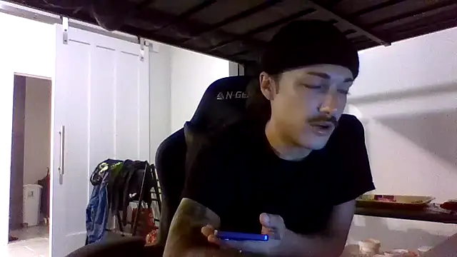 Jbenz420's Webcam Show
