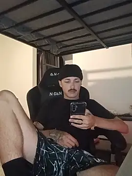 Jbenz420 Show in webcam