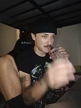 Jbenz420 Show in webcam