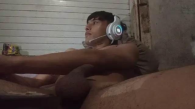 โชว์เว็บแคมของ MYM69_-