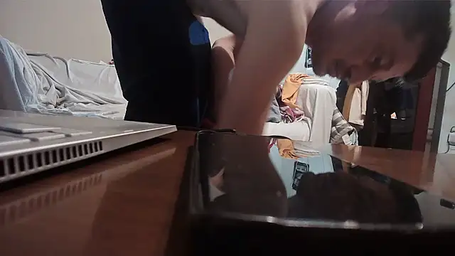 NewNeapolis87 Webcam show
