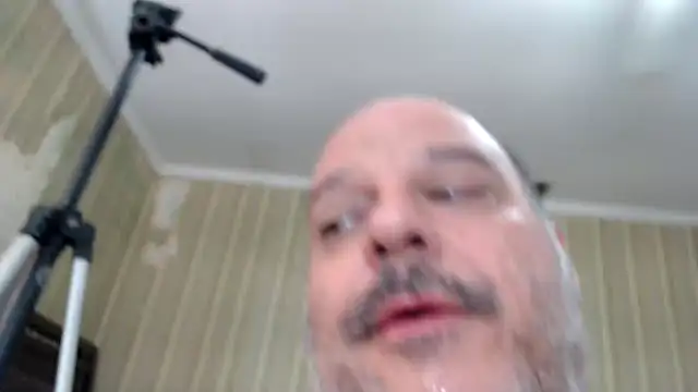 bullmusclejoe Adlı Modelin Web Kamerası Şovu