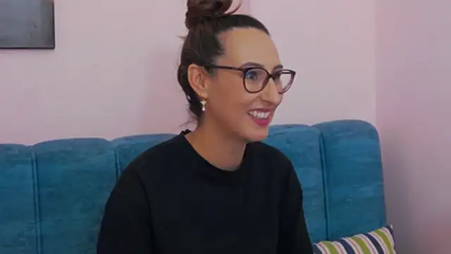 LysAd Adlı Modelin Canlı XXX Sohbeti