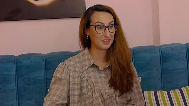 LysAd live XXX chat