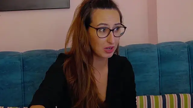 LysAd live XXX chat