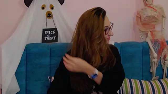 LysAd Chat XXX live