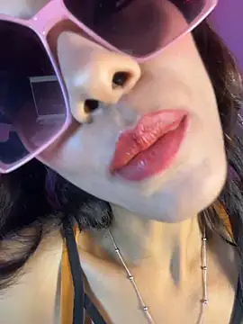 Ivy_the_goddess' Webcam Show