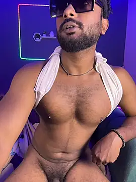 Ivy_the_goddess Show in webcam