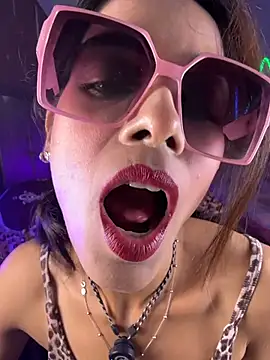 Ivy_the_goddessのウェブカメラショー