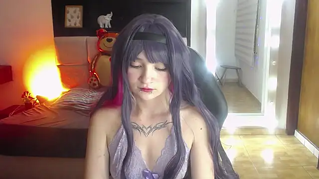 _Charlotte_Collins_ Webcam show