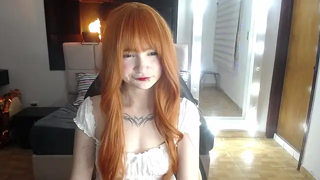 _Charlotte_Collins_のウェブカメラショー