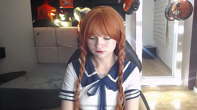 _Charlotte_Collins_ Webcamshow