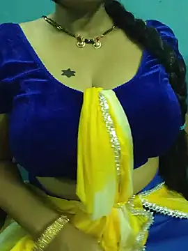 Tamil_Vennila_: онлайн-секс-чат