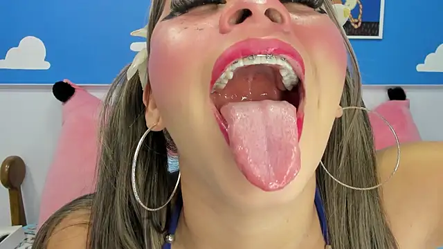 miss__evolet's Live XXX Chat