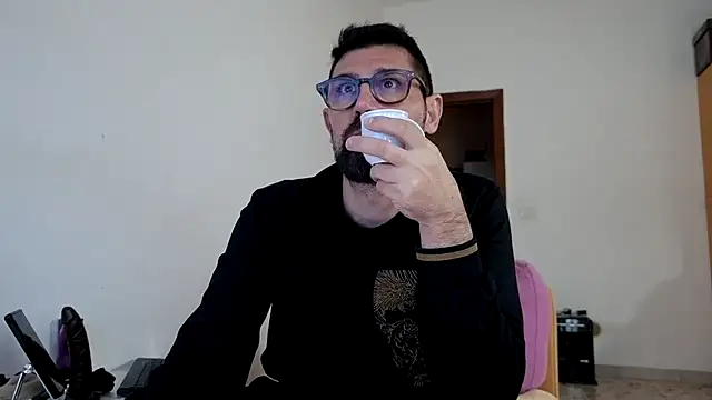 RyuKenZen Webcam Show