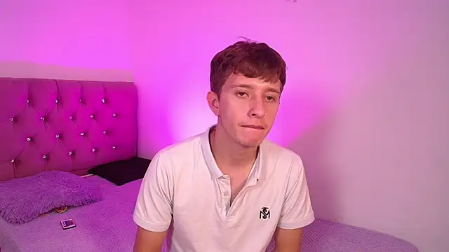 mae_nathan_ Live chatroom