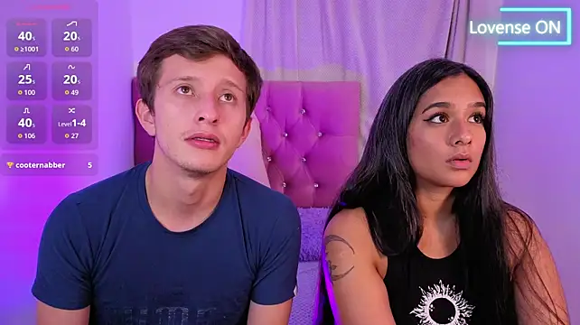 Show modela mae_nathan_ na web-kameri