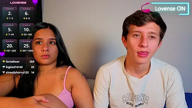 mae_nathan_n Webbikameraesitys
