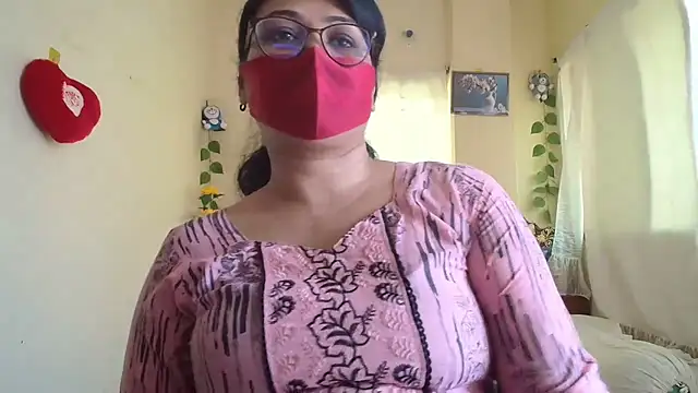 Elena_cruz5's Webcam Show