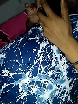 Show webcam de Ruhani-couple001