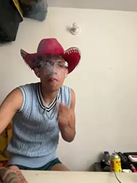 הופעת וובקאם של alexmendoza24