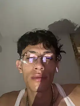 alexmendoza24 Webcam show