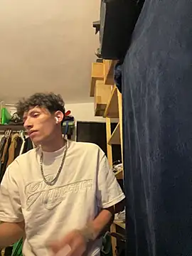 alexmendoza24 Pertunjukan Webcam