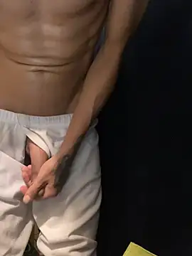 alexmendoza24のウェブカメラショー