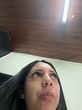 lulizoee Webcam-Show